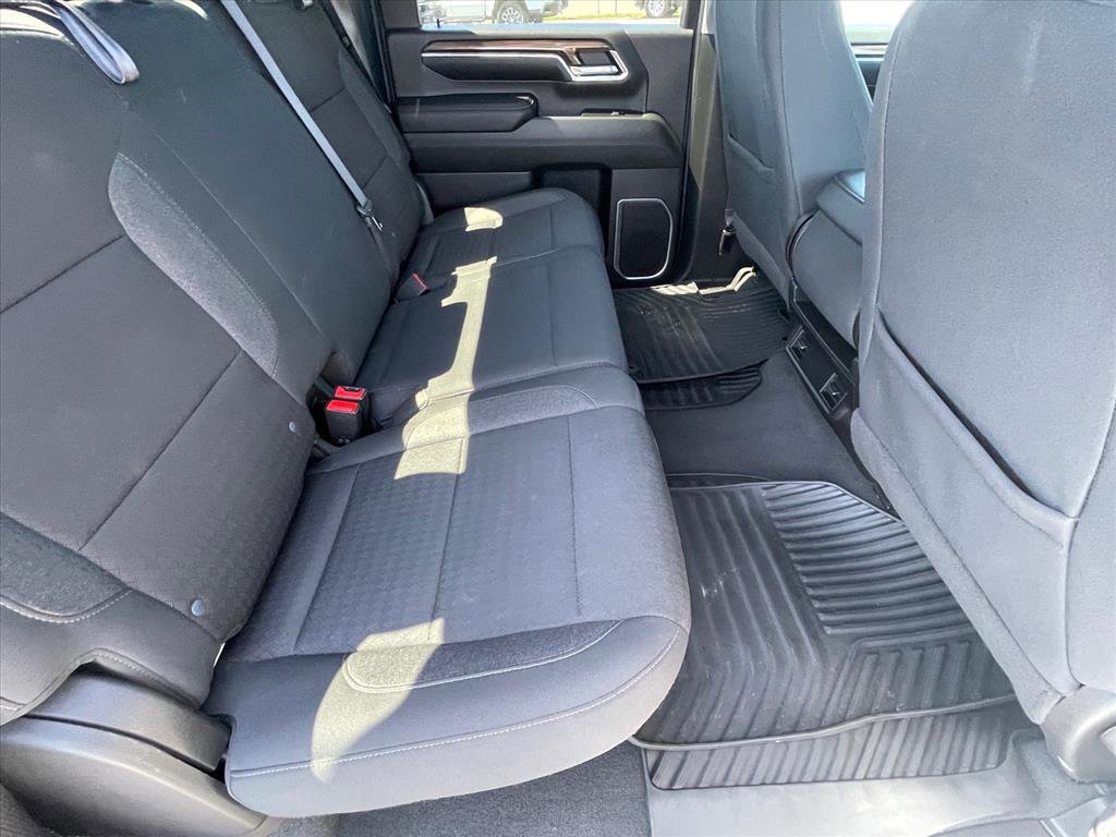 Used 2024 Chevrolet Silverado 2500 LT image 27