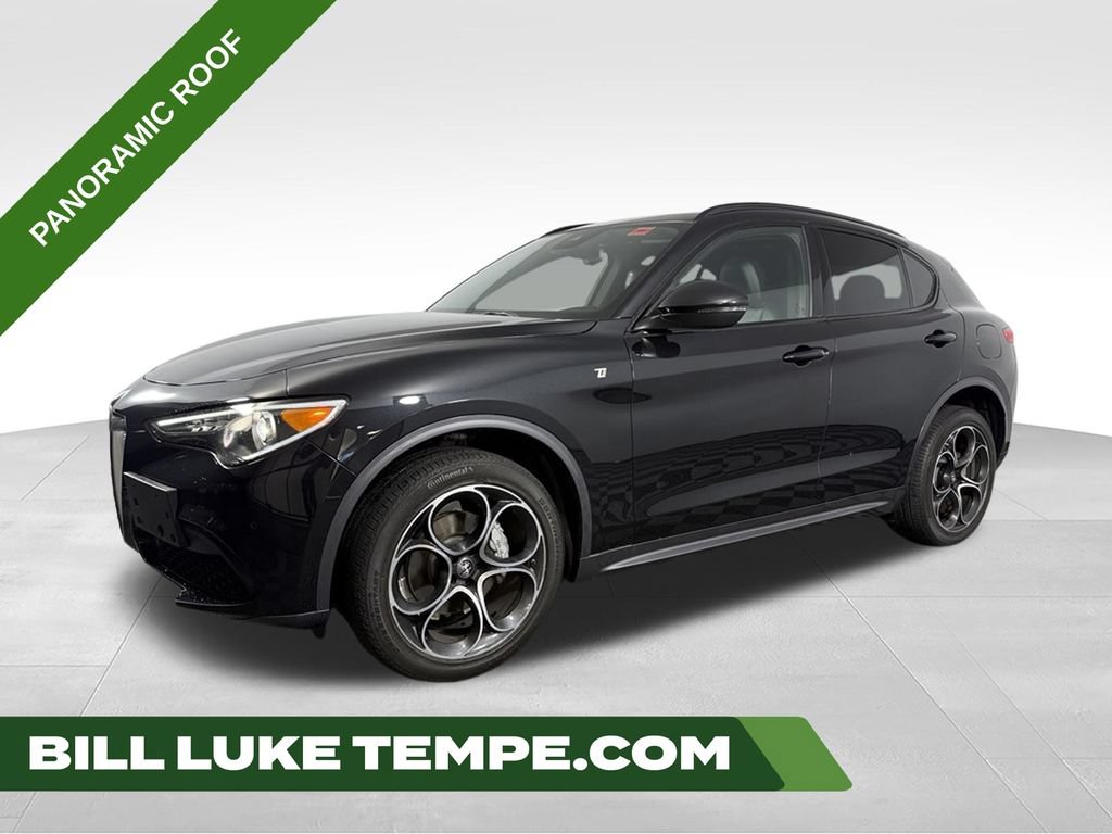 Used 2023 Alfa Romeo Stelvio Ti AWD/4WD image 1