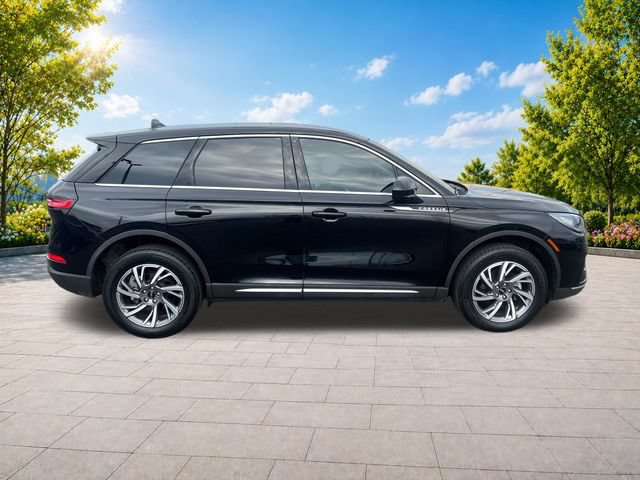 Certified 2024 Lincoln Corsair AWD image 9
