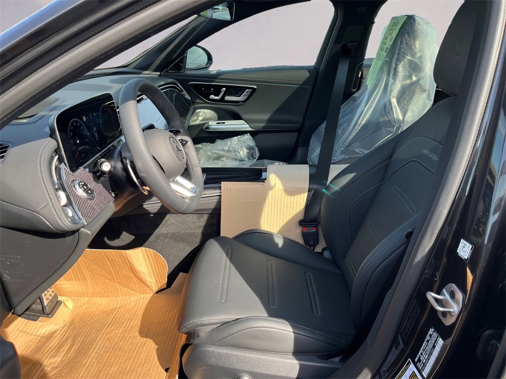 New 2026 Mercedes-Benz E 53 AMG e 4MATIC Sedan image 6