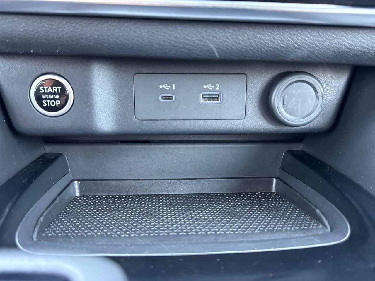 Used 2023 Nissan Rogue SV AWD/4WD image 21