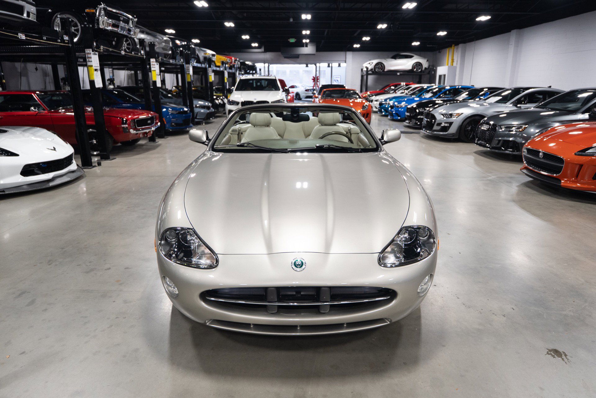 Used 2006 Jaguar XK8 Convertible image 24