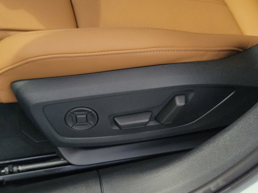 New 2026 Audi A6 Premium Plus AWD/4WD image 18