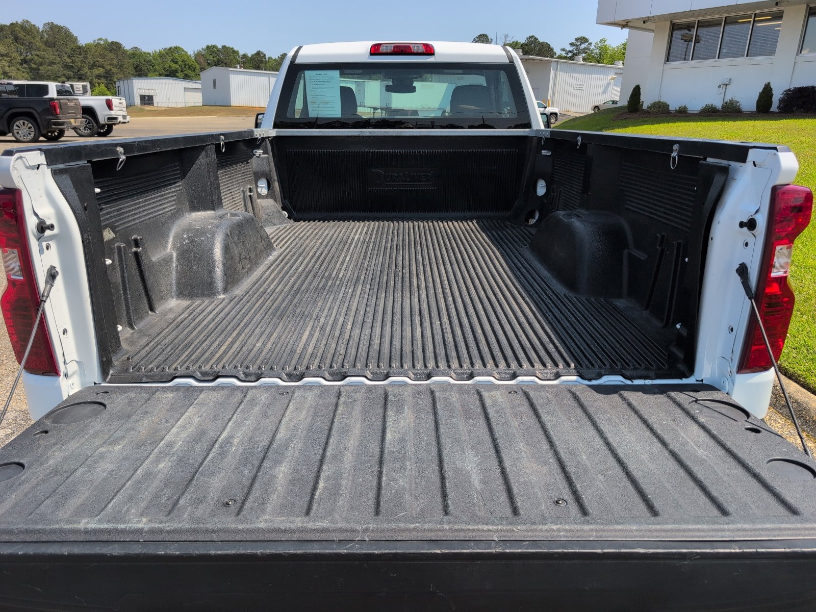 Used 2025 Chevrolet Silverado 1500 W/T RWD image 4