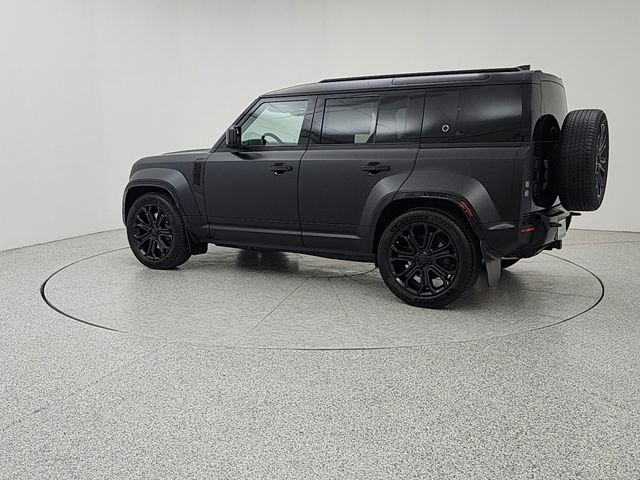 New 2026 Land Rover Defender 110 OCTA AWD/4WD image 7