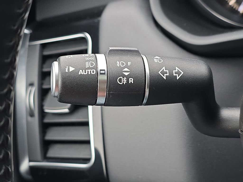 Used 2016 Land Rover Range Rover Sport HSE image 29