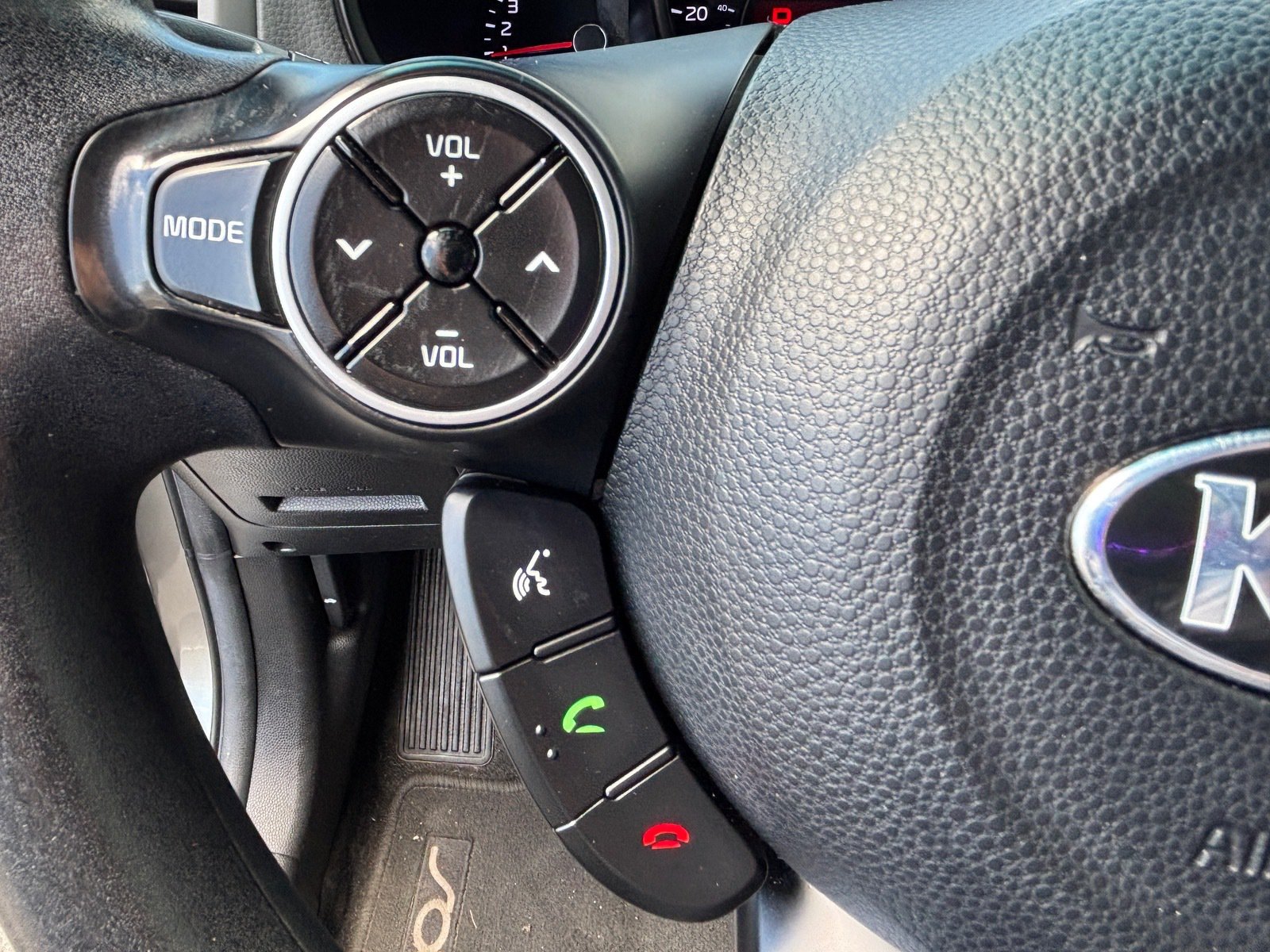 Used 2016 Kia Soul FWD image 22