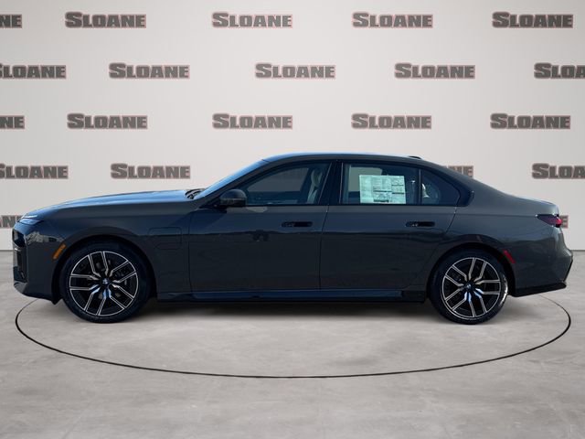 New 2026 BMW 750e xDrive AWD/4WD image 2