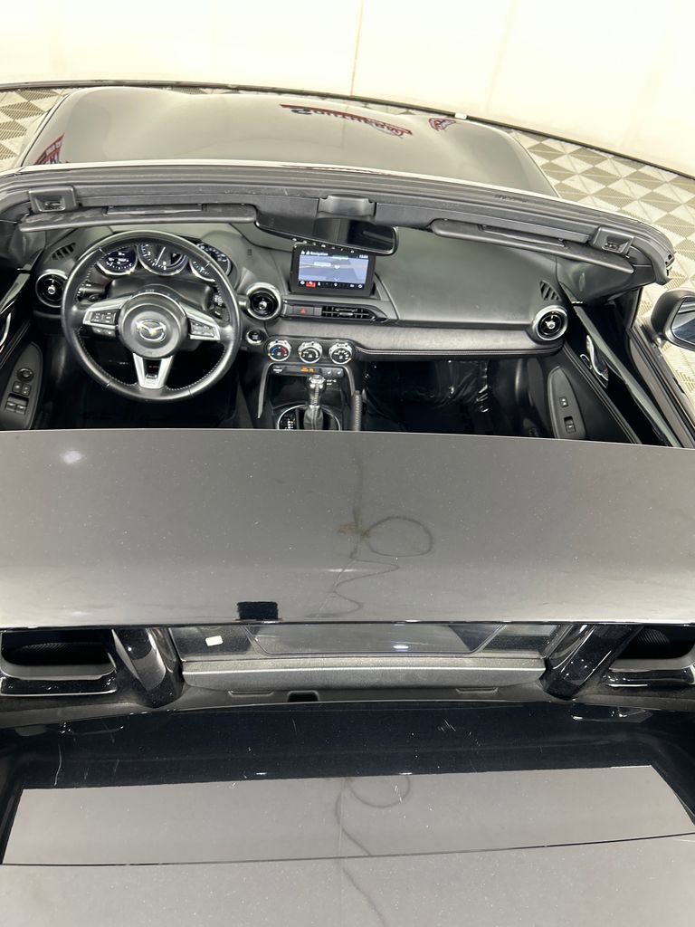 Used 2021 MAZDA MX-5 Miata RF Grand Touring image 19