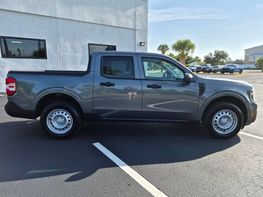 Used 2025 Ford Maverick XL w/ 4K Tow Package AWD/4WD image 4