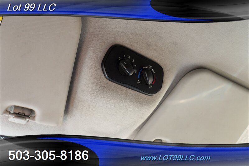 Used 2017 Ford Transit 350 XLT RWD image 34