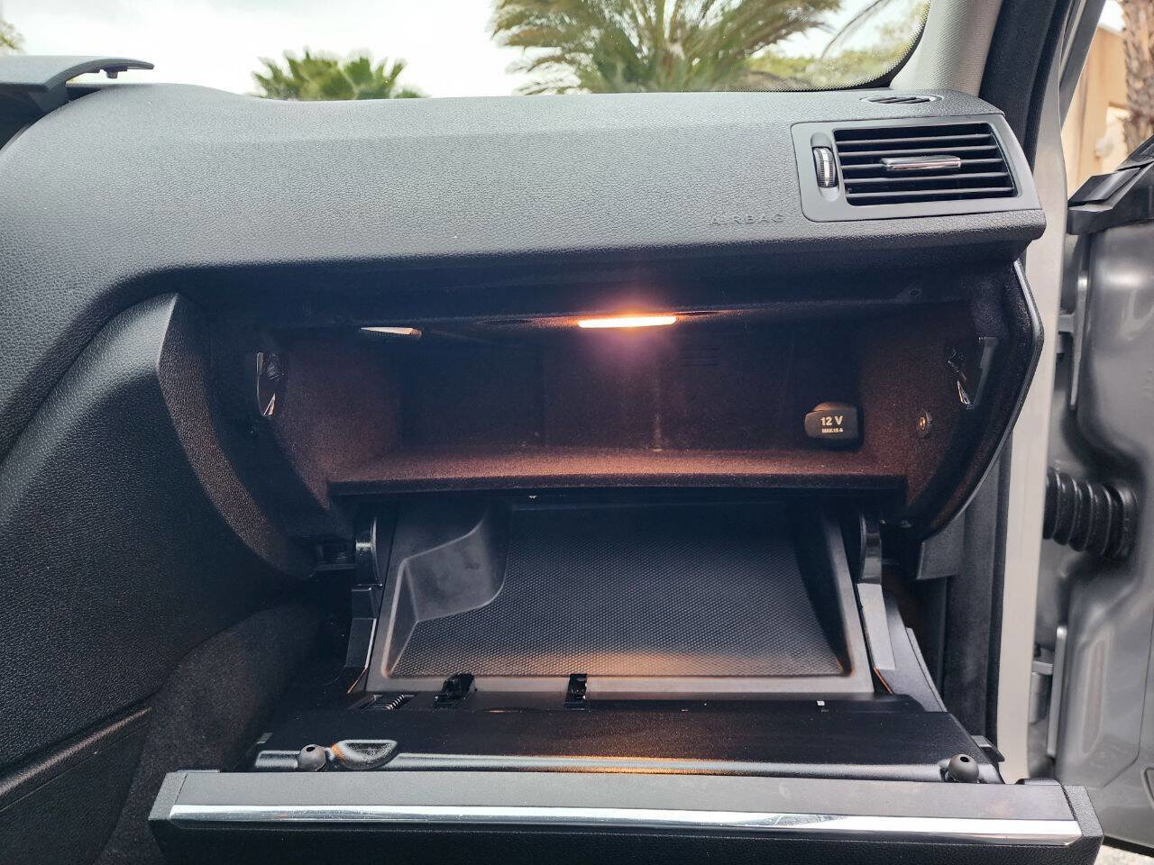 Used 2008 Mercedes-Benz C 300 Sedan image 36