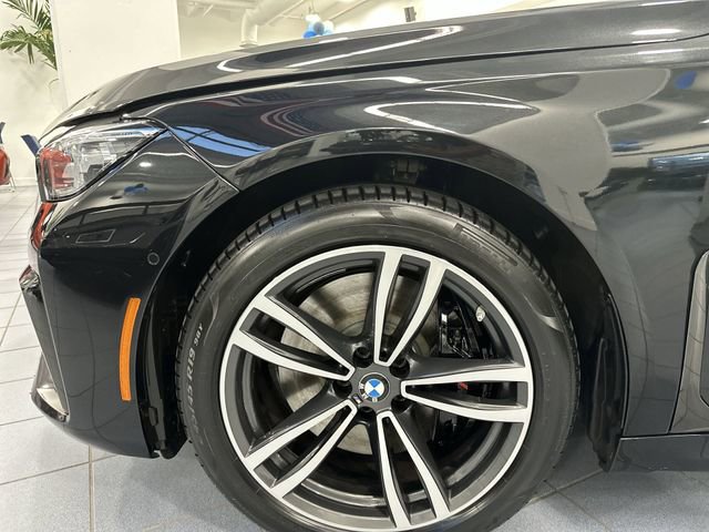Used 2022 BMW 750i xDrive w/ Executive Package AWD/4WD image 19