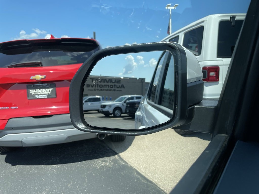 New 2025 Ford Maverick Lobo image 39