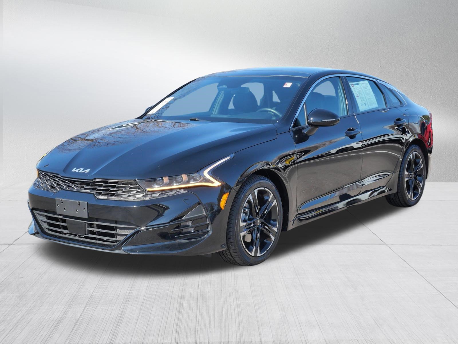 Used 2022 Kia K5 GT-Line w/ GT-Line Awd Premium Package image 3