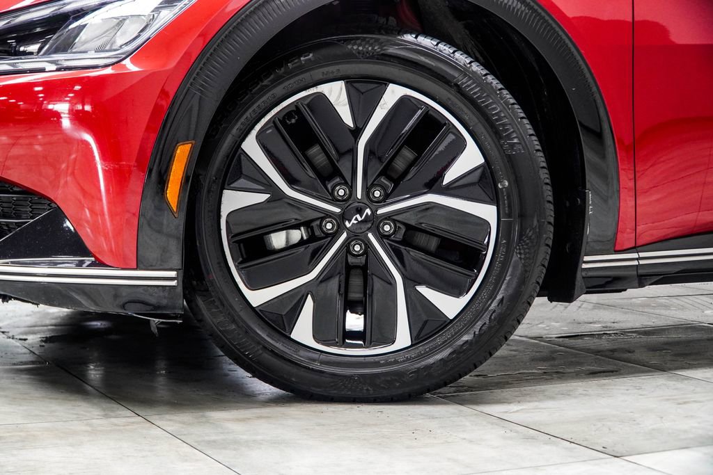 Used 2022 Kia EV6 Wind image 6
