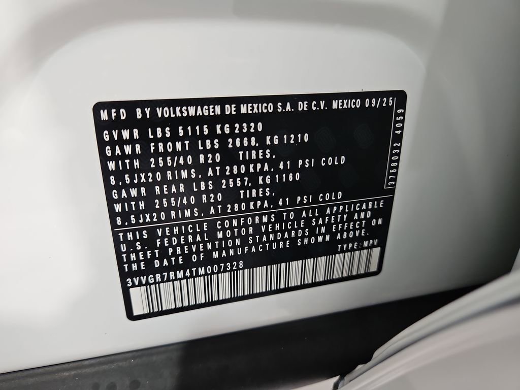 New 2026 Volkswagen Tiguan SE R-Line image 27