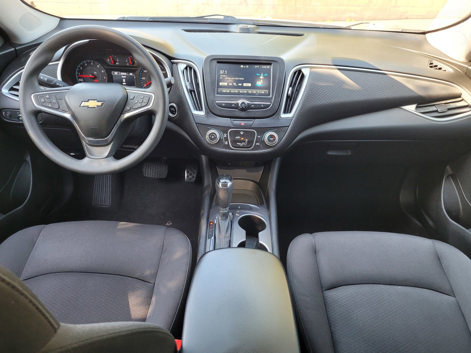 Used 2018 Chevrolet Malibu LS image 14