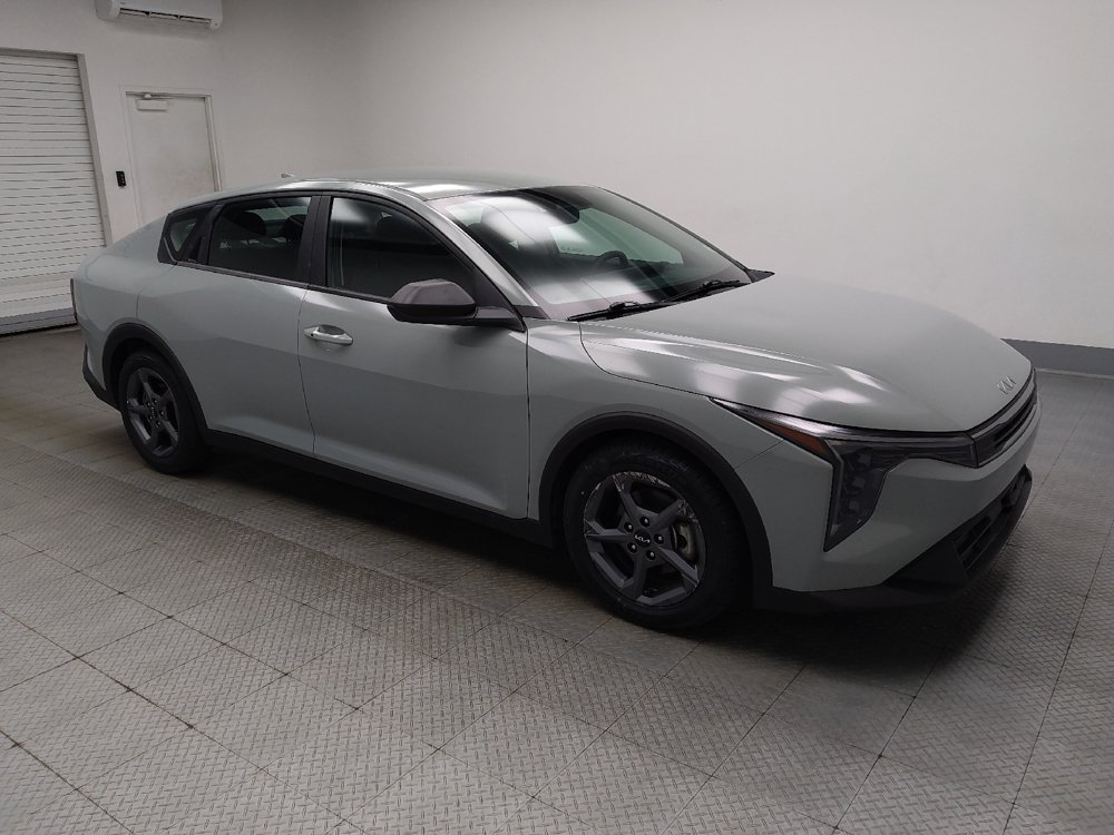 Used 2025 Kia K4 FWD image 11