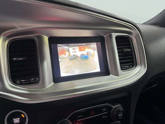 Used 2020 Dodge Charger SXT w/ Leather Interior Group image 21