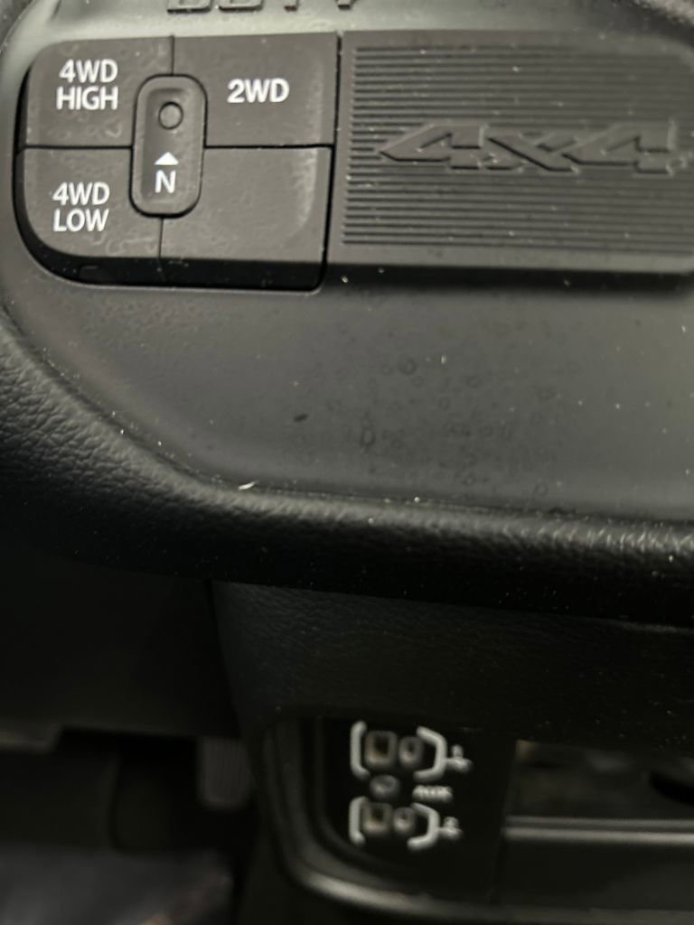 Used 2024 RAM 3500 Big Horn image 18