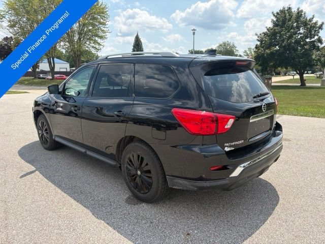 Used 2019 Nissan Pathfinder SL AWD/4WD image 4