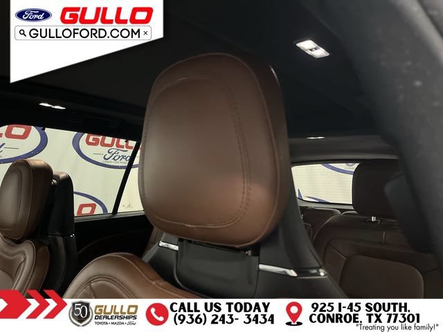 Used 2023 Lincoln Aviator Reserve w/ Equipment Group 201A AWD/4WD image 17