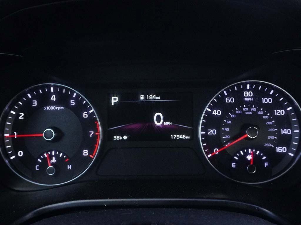 Used 2023 Kia Forte LXS w/ LXS Technology Package image 32