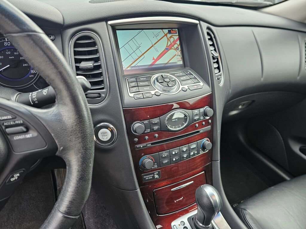 Used 2016 INFINITI QX50 AWD w/ Premium Plus Package image 30