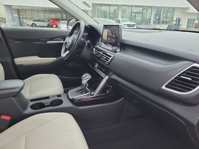 Used 2021 Kia Seltos SX w/ SX Sunroof Package image 34