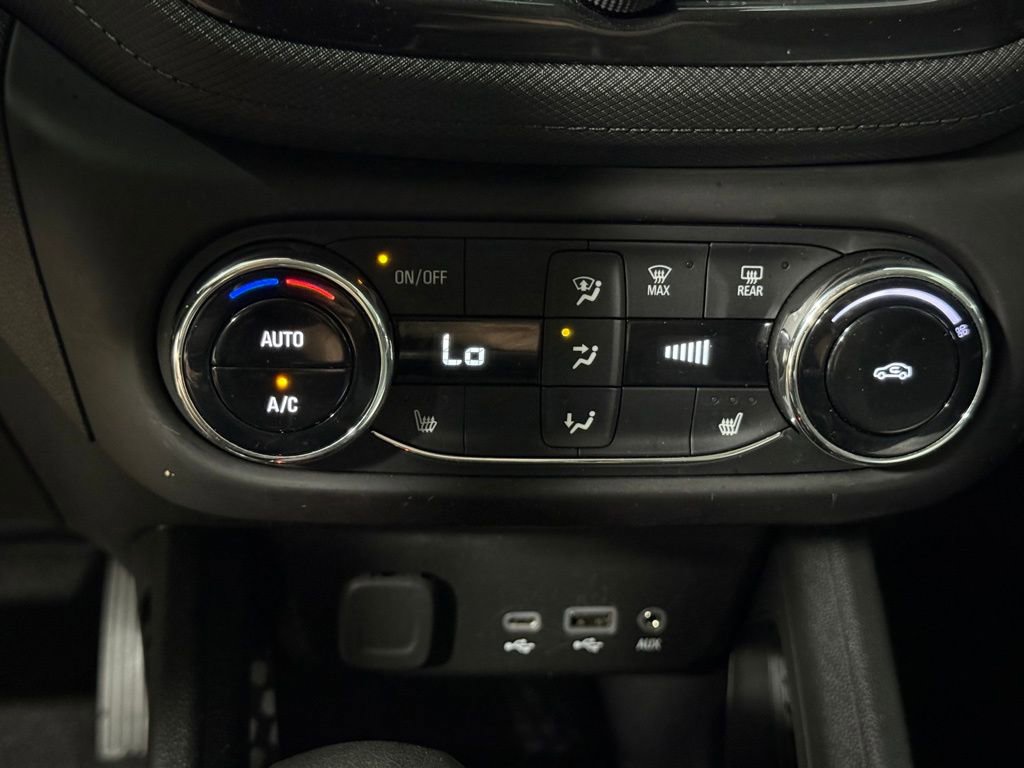 Used 2023 Chevrolet TrailBlazer LT w/ Convenience Package image 27