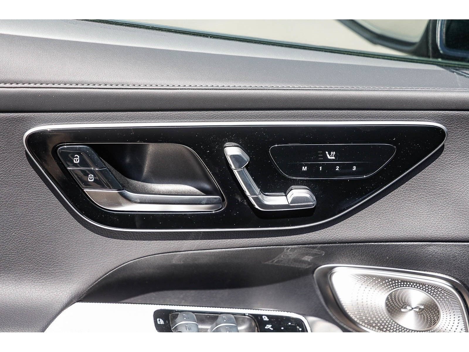 New 2026 Mercedes-Benz GLC 300 4MATIC image 22