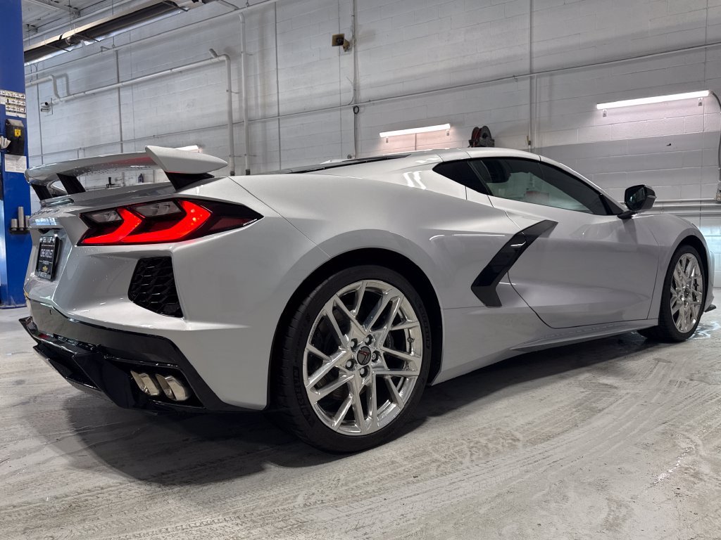 New 2026 Chevrolet Corvette Stingray Premium Cpe w/ Z51 Performance Package RWD image 48