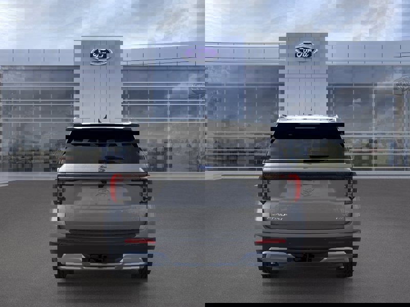 New 2026 Ford Explorer Platinum AWD/4WD image 5