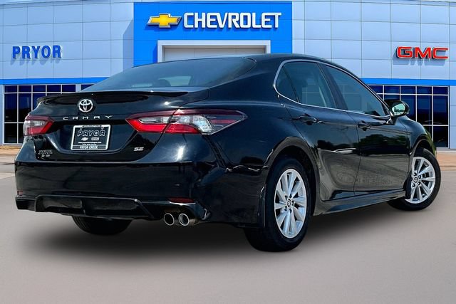 Used 2024 Toyota Camry SE FWD image 5