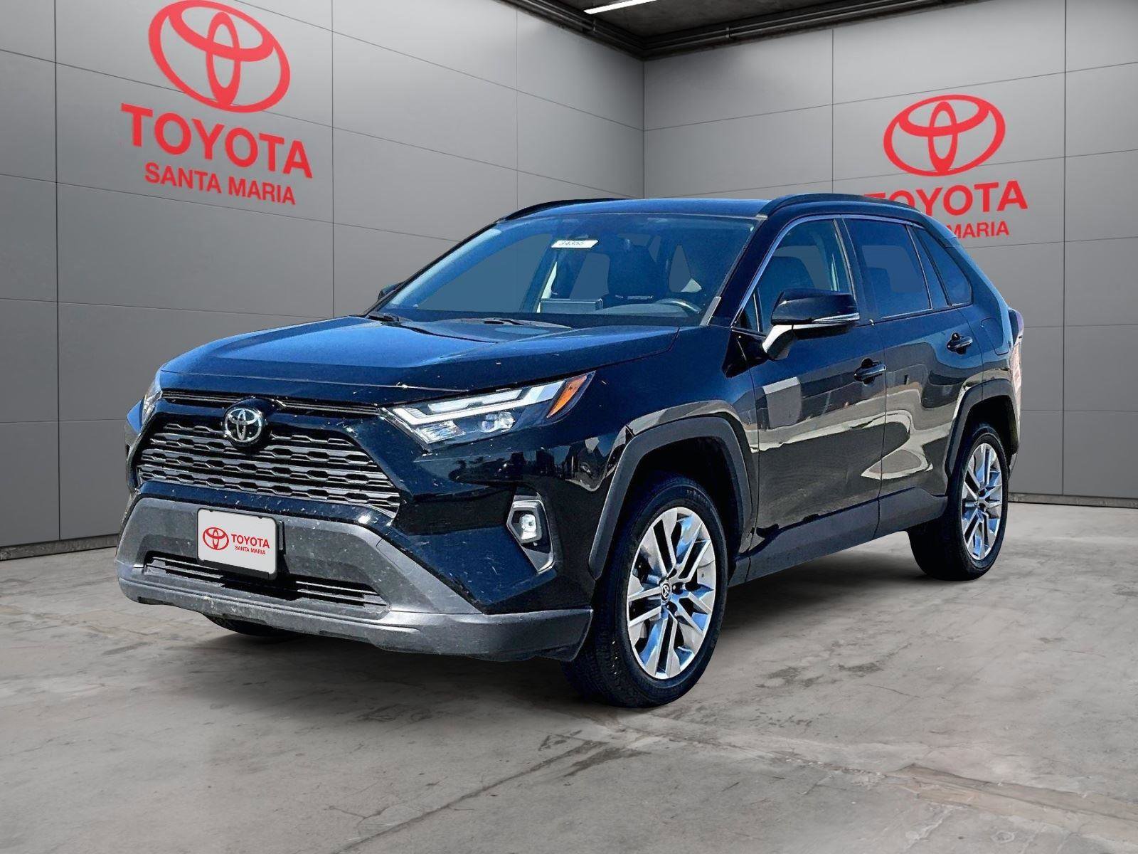 Used 2024 Toyota RAV4 XLE Premium FWD image 10