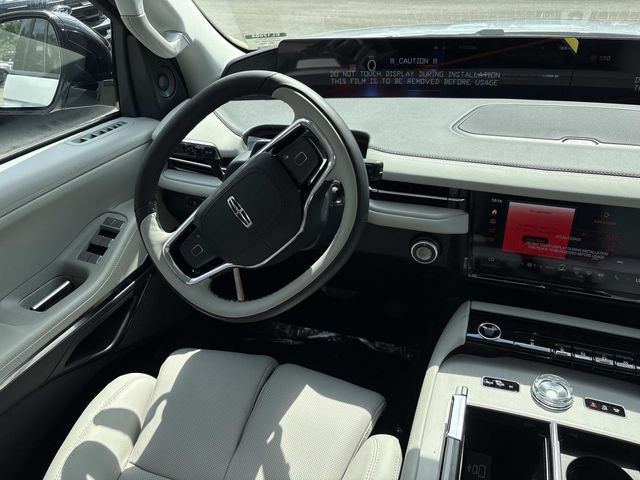 New 2026 Lincoln Navigator L Reserve w/ Jet Appearance Package AWD/4WD image 13