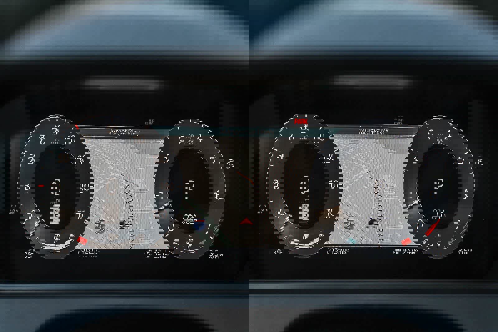 Used 2025 Land Rover Range Rover Velar S image 24