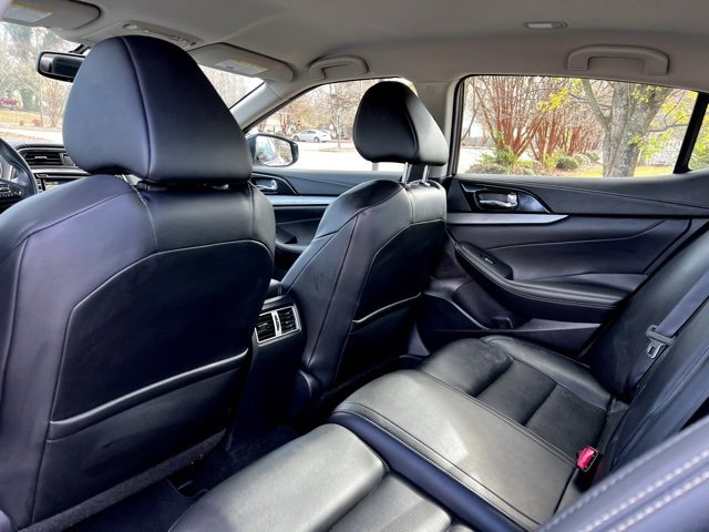 Used 2018 Nissan Maxima 3.5 SV image 16