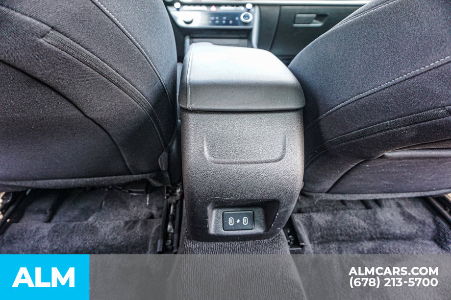Used 2025 Hyundai Sonata SEL FWD image 30