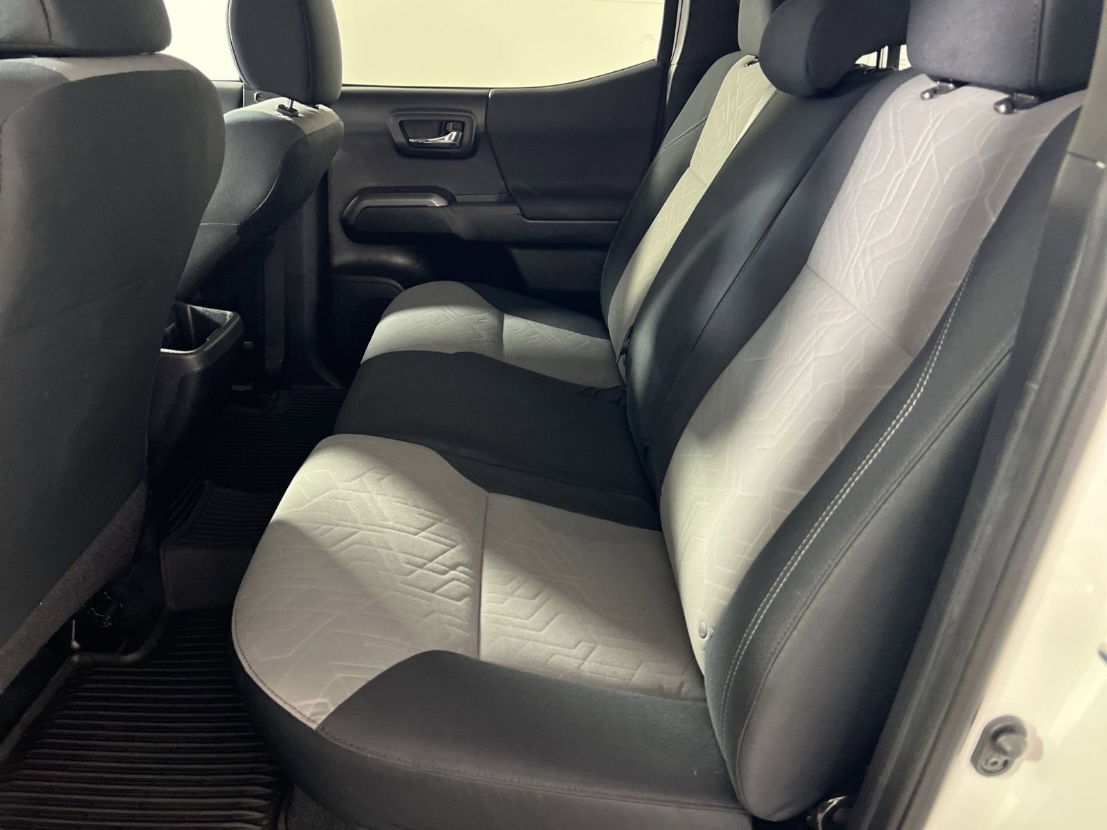 Used 2021 Toyota Tacoma TRD Off-Road w/ Technology Package image 24