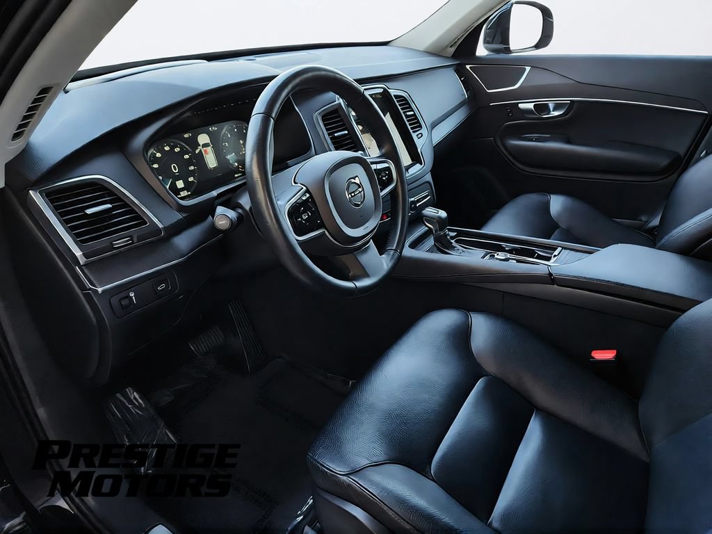 Used 2020 Volvo XC90 T6 Momentum AWD/4WD image 24
