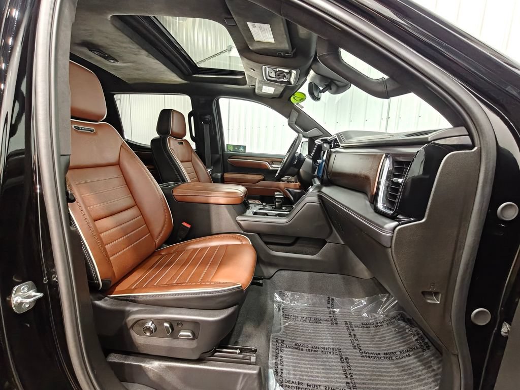 Used 2025 GMC Sierra 1500 Denali Ultimate AWD/4WD image 40