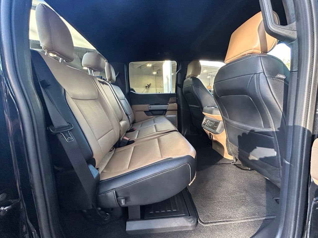 Used 2026 Ford F250 Lariat AWD/4WD image 32