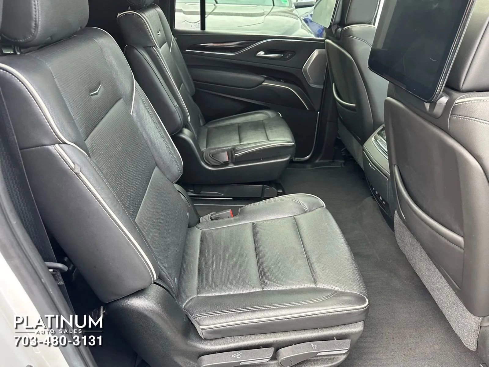 Used 2021 Cadillac Escalade ESV Sport w/ Driver Assist Tech Package image 13