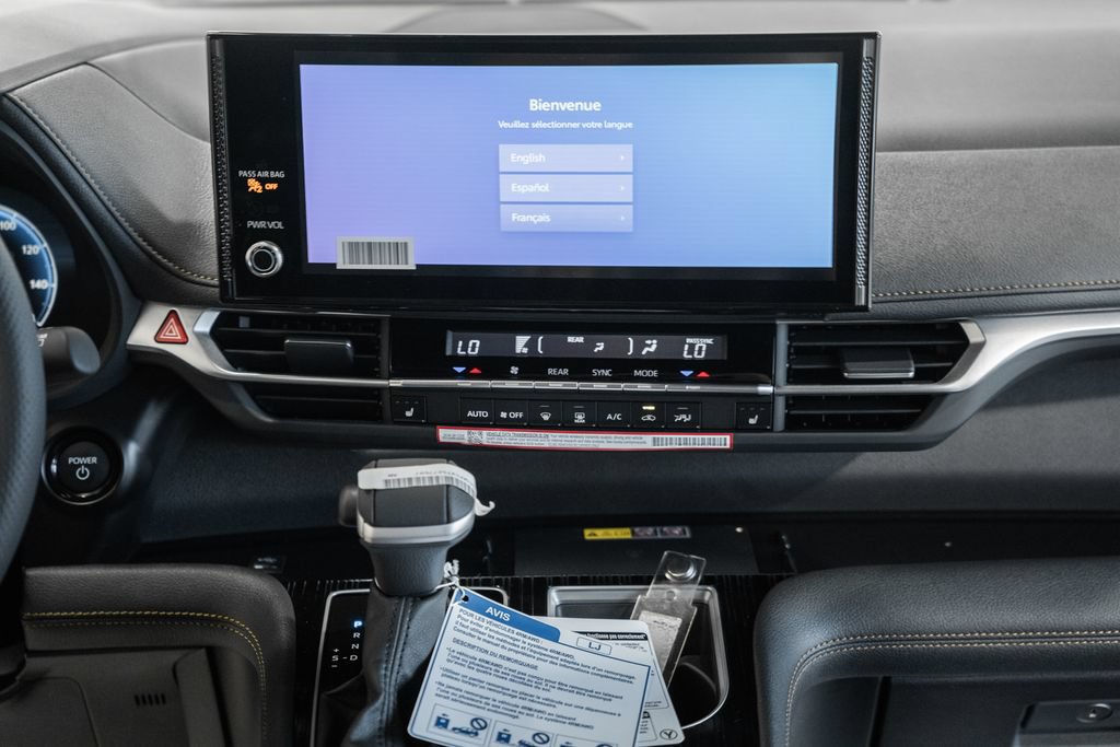 New 2026 Toyota Sienna XLE Woodland Edition AWD/4WD image 22