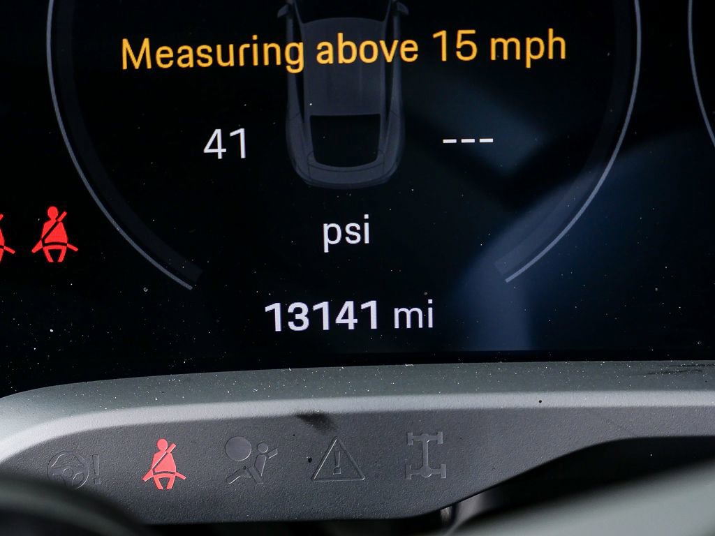 Certified 2024 Porsche Taycan 4S image 12