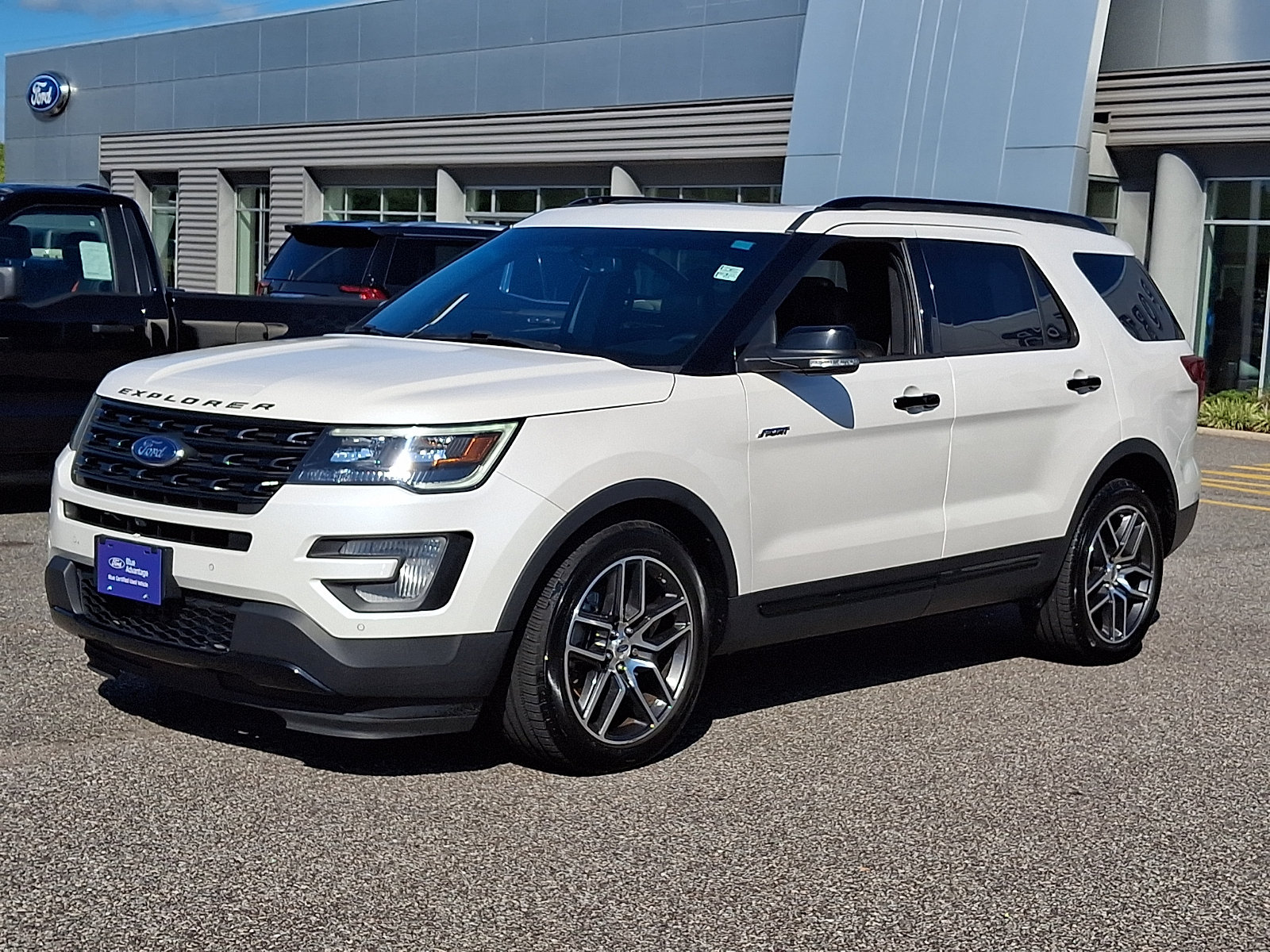 Certified 2017 Ford Explorer Sport w/ Equipment Group 401A AWD/4WD image 5