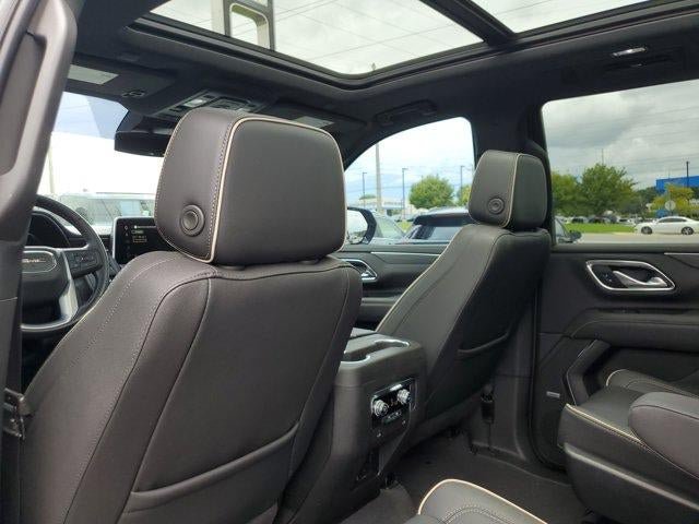 Used 2023 GMC Yukon SLT RWD image 8