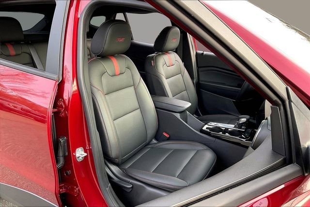 Used 2025 Chevrolet Trax RS w/ Driver Confidence Package image 19